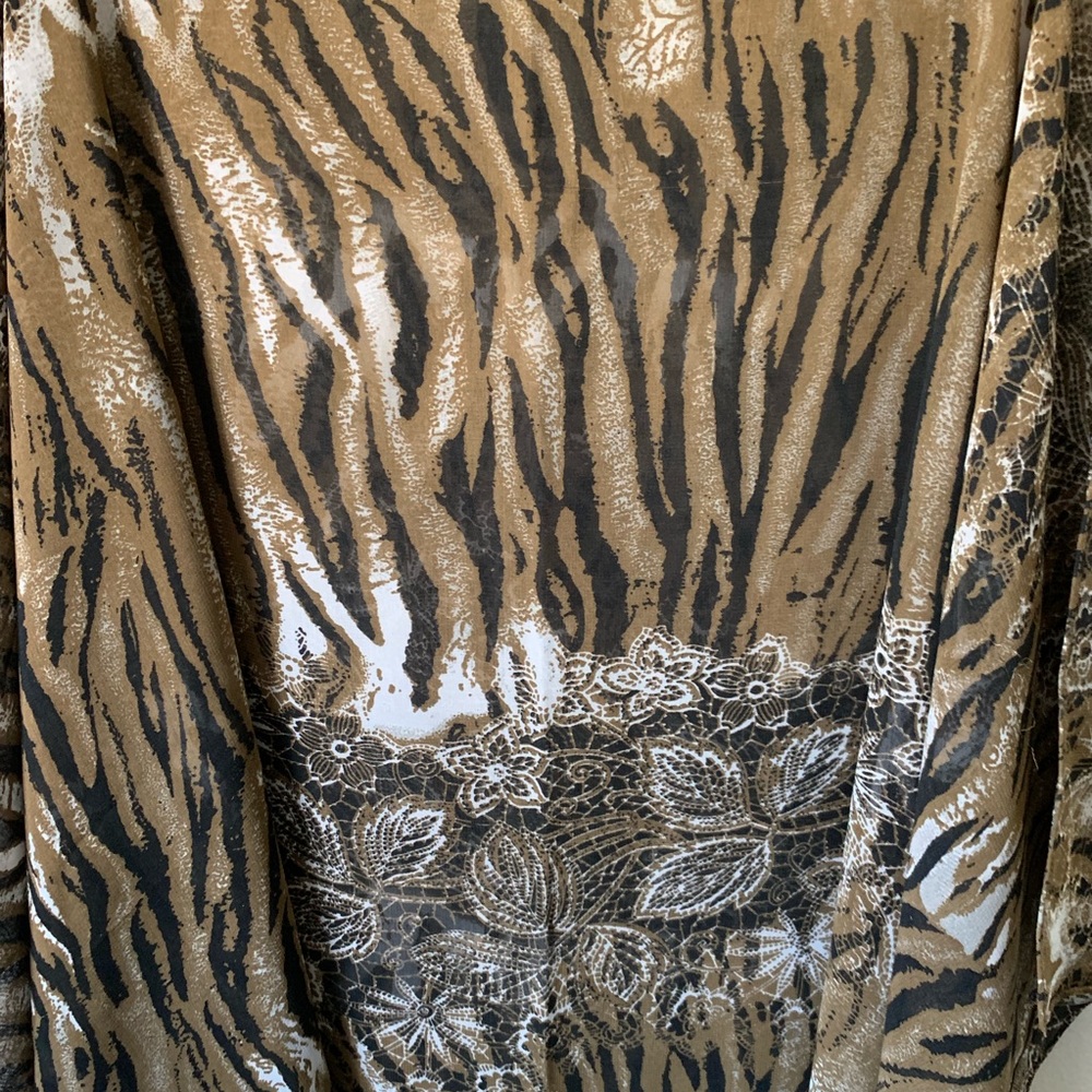 EUC Peppermint Bay Patterned Scarf